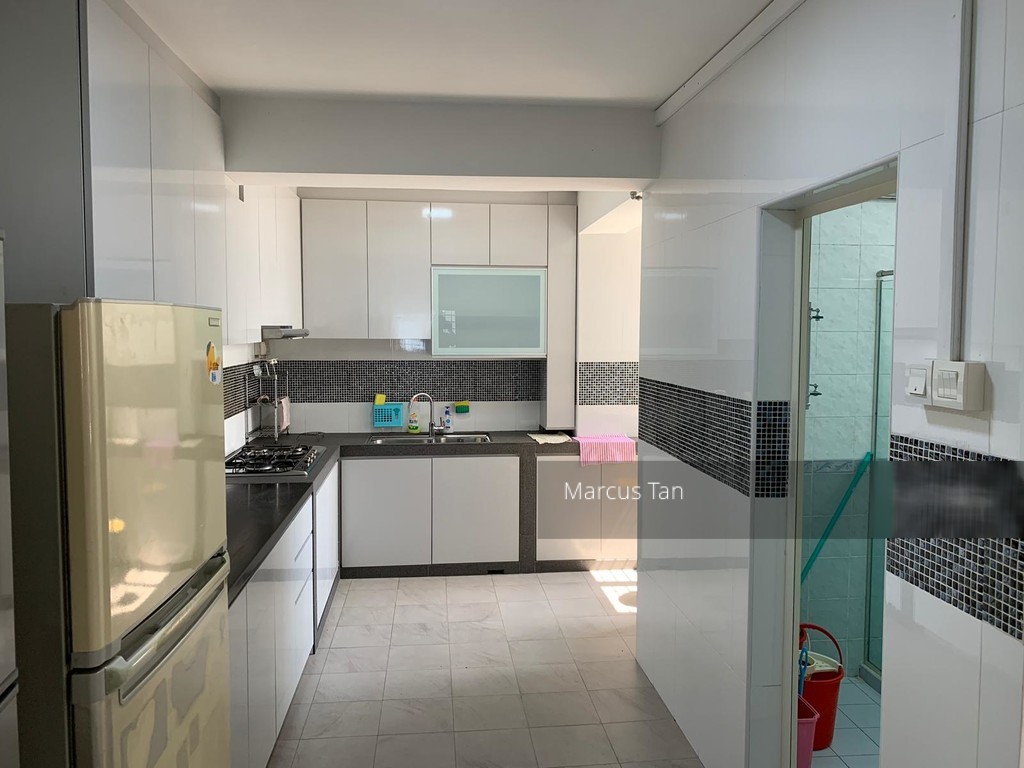 Blk 27 Marine Crescent (Marine Parade), HDB 5 Rooms #202789582